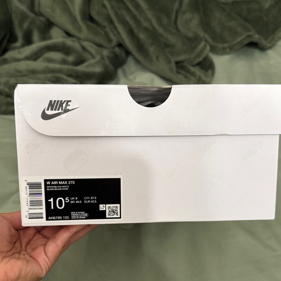 Nike Air 270 White Shoe Box with Black Logo main image 4